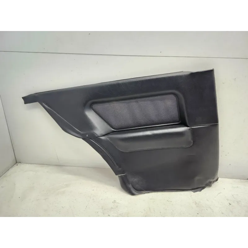 Panneau porte interieur arriere gauche bmw serie 3 e30