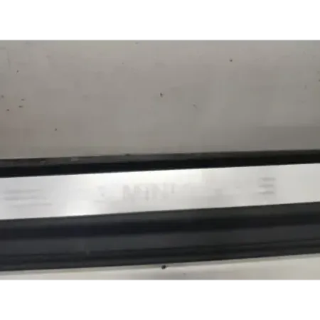 Bas de caisse droit mini r50