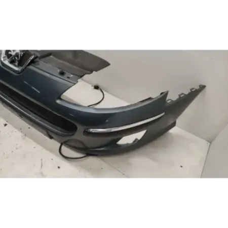 Pare-choc avant peugeot 407