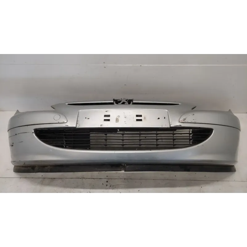 Pare-choc avant peugeot 307