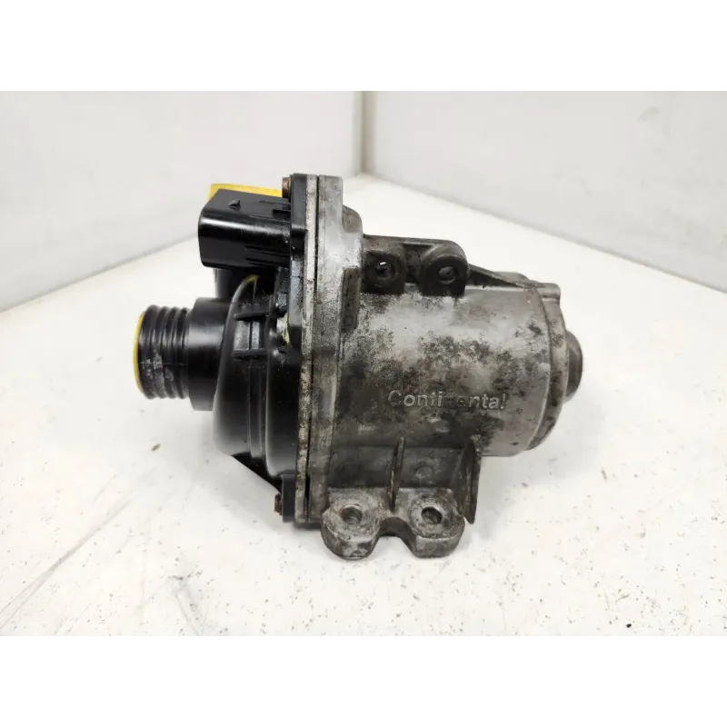 Pompe a eau bmw serie 3 e92/e93