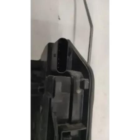Serrure porte avant droit bmw serie 1 f40