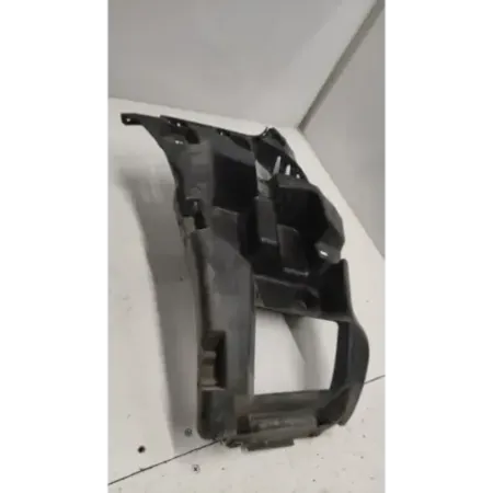Support gauche pare-choc arriere bmw serie 1 f40