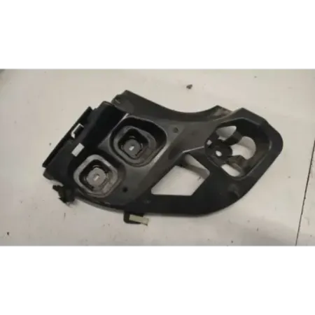 Support gauche pare-choc arriere bmw serie 1 f40