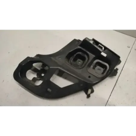 Support droit pare-choc arriere bmw serie 1 f40