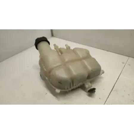 Vase expansion bmw serie 1 f40
