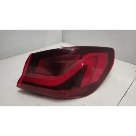 Feu arriere droit bmw serie 1 f40
