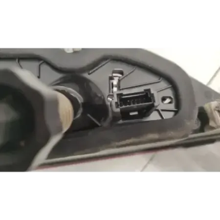 Feu arriere interieur gauche bmw serie 1 f40