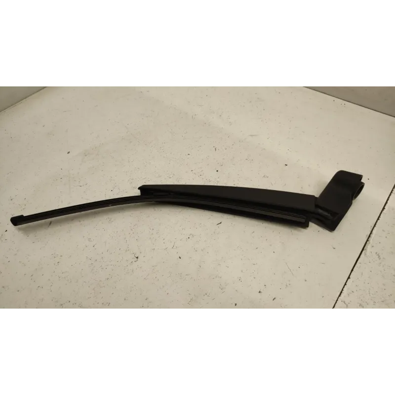 Bras essuie-glace arriere bmw serie 1 f40