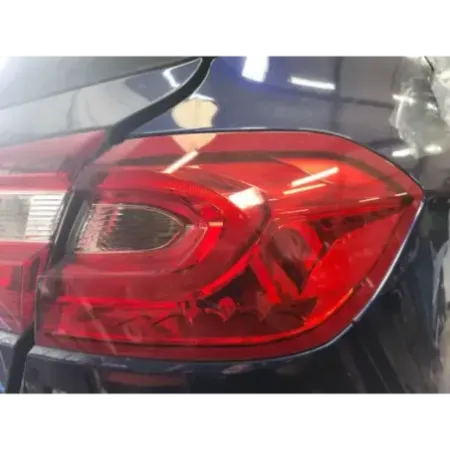 Feu arriere droit ford fiesta 7 vii