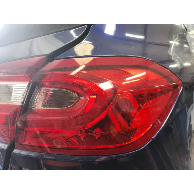 Feu arriere droit ford fiesta 7 vii