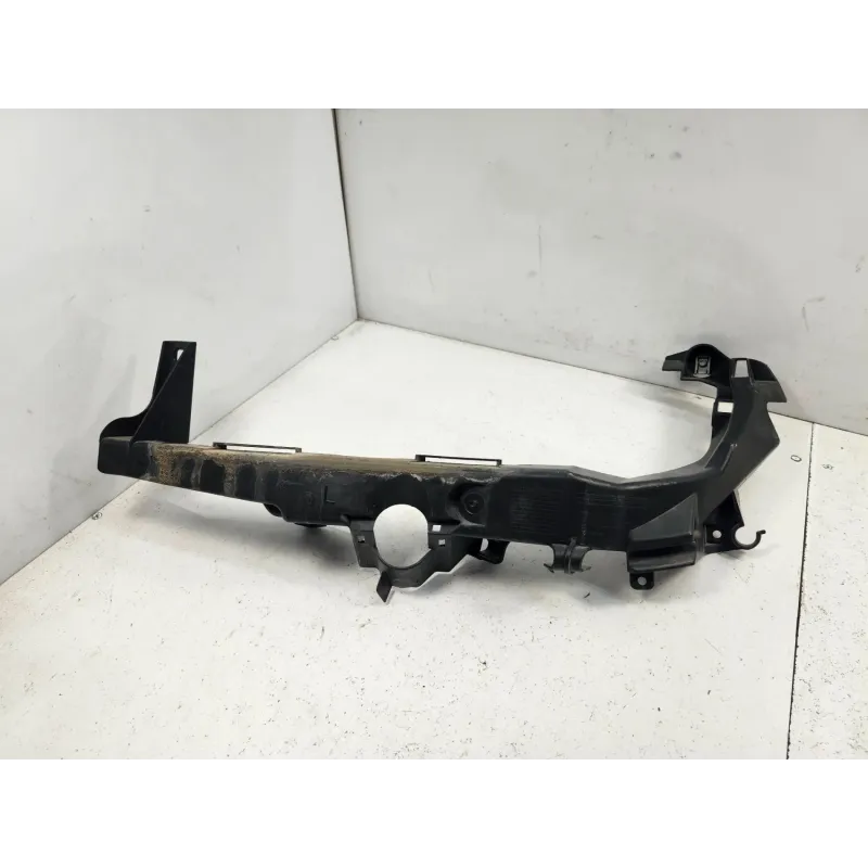 Support phare gauche bmw serie 3 e90/e91