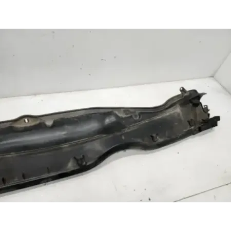 Baie de pare brise ford fiesta 7 vii