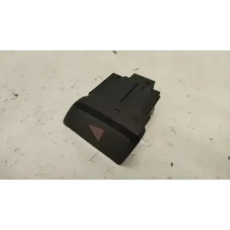 Bouton de warning audi q5
