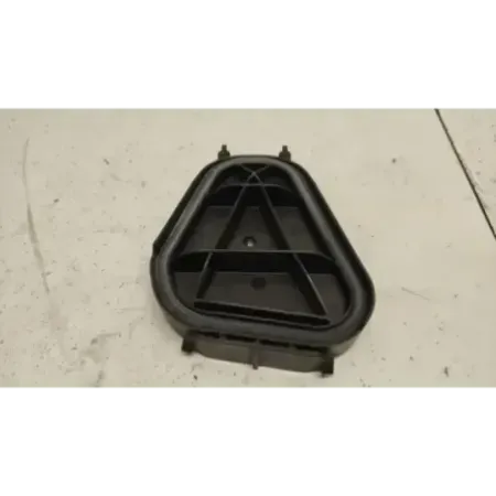Cuvelage phare droit bmw serie 3 e92/e93