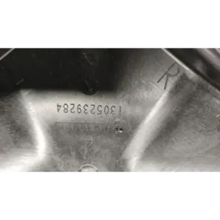 Cuvelage phare droit bmw serie 3 e92/e93