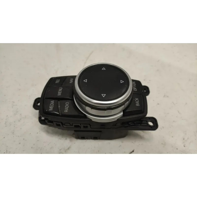 Commande navigation gps bmw serie 1 f20/f21