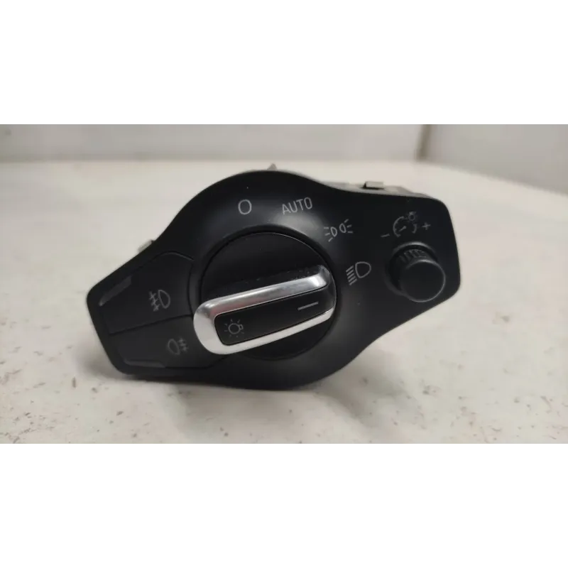 Commande eclairage audi q5