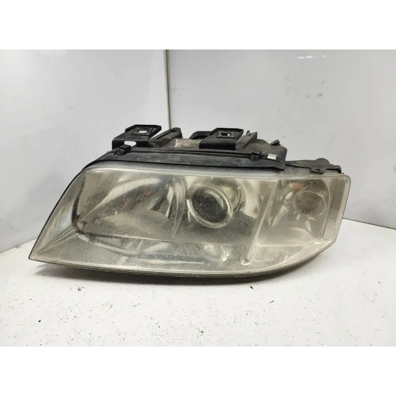 Phare gauche audi a6 4b c5