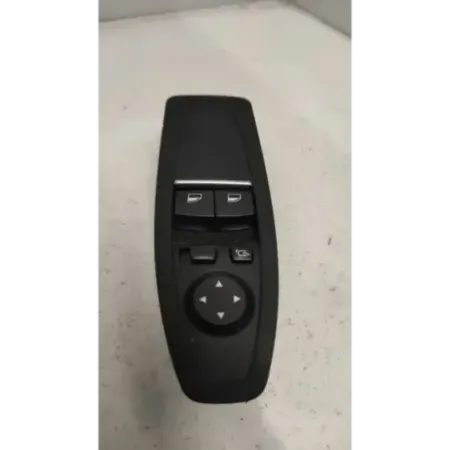 Commande leve-glace porte avant gauche bmw serie 2 f22/f23