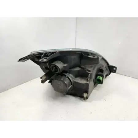 Phare gauche ford fiesta 5 v