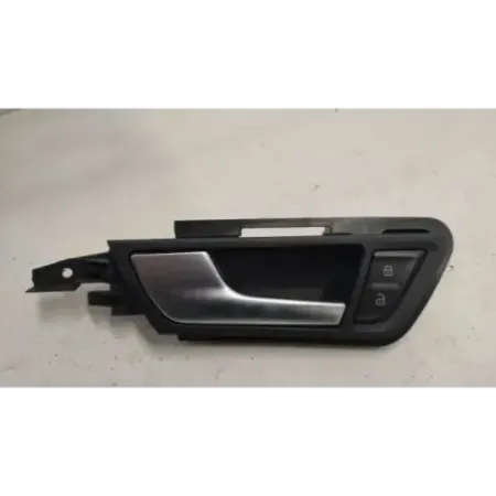 Poignee interieur porte avant gauche audi q5