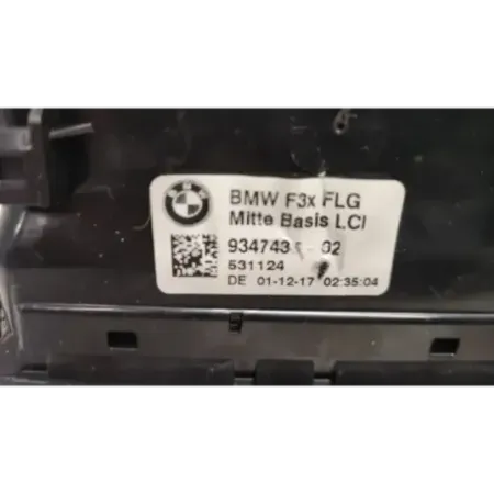 Grille aeration centrale avant bmw serie 2 f22/f23