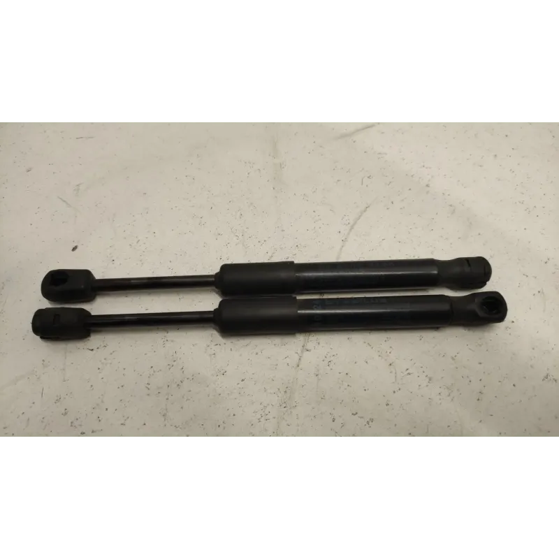 Verin capot bmw serie 1 f40