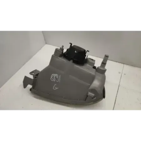 Phare droit renault clio 1 i