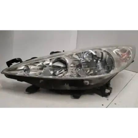 Phare gauche peugeot 207