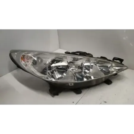 Phare droit peugeot 207
