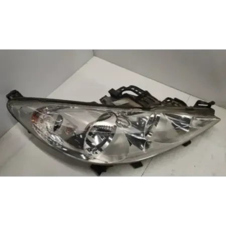 Phare droit peugeot 207