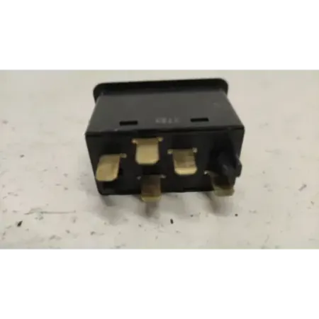 Commande leve-glace porte avant gauche bmw serie 3 e30
