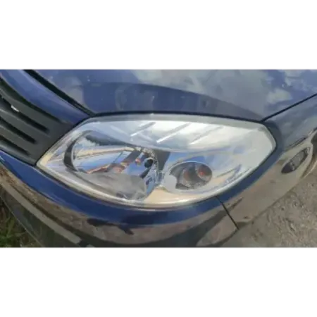 Phare gauche dacia sandero 1 i