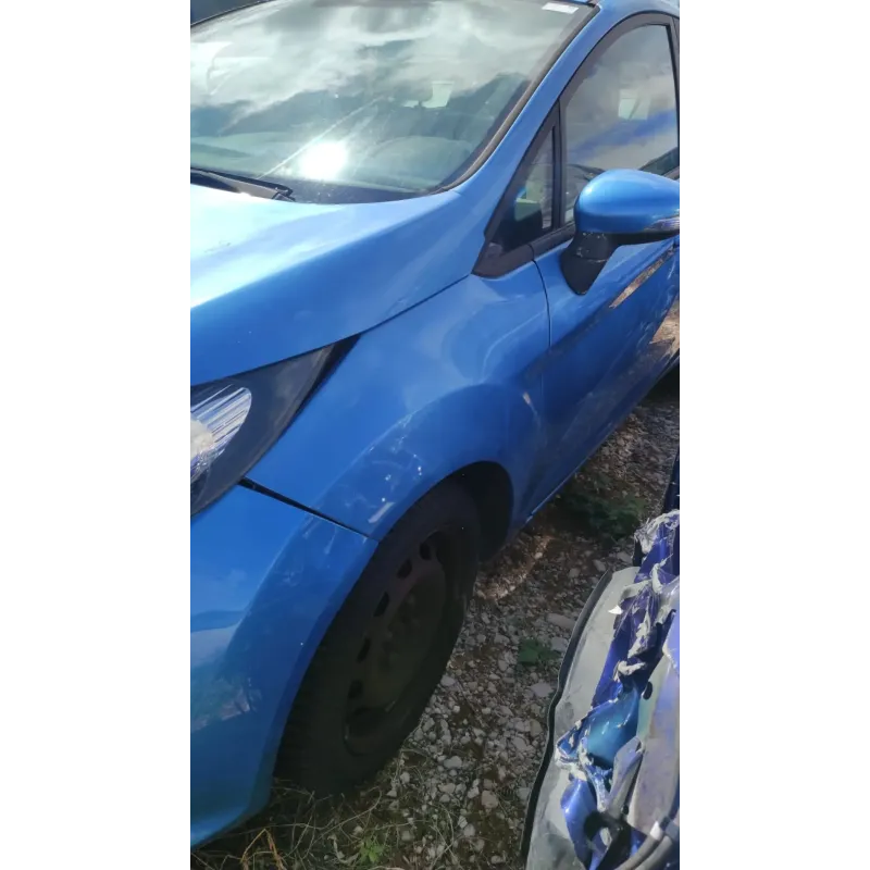 Aile avant gauche ford fiesta 6 vi