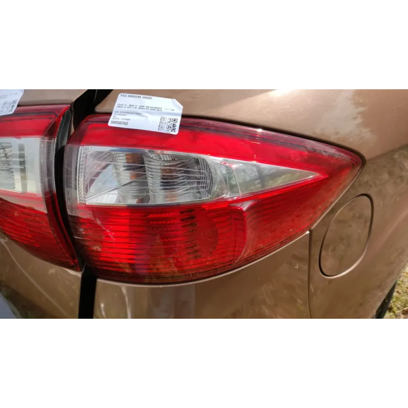 Feu arriere droit ford c-max ii