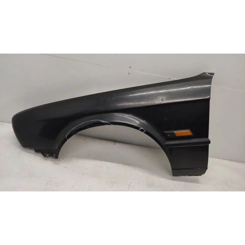 Aile avant gauche bmw serie 3 e30