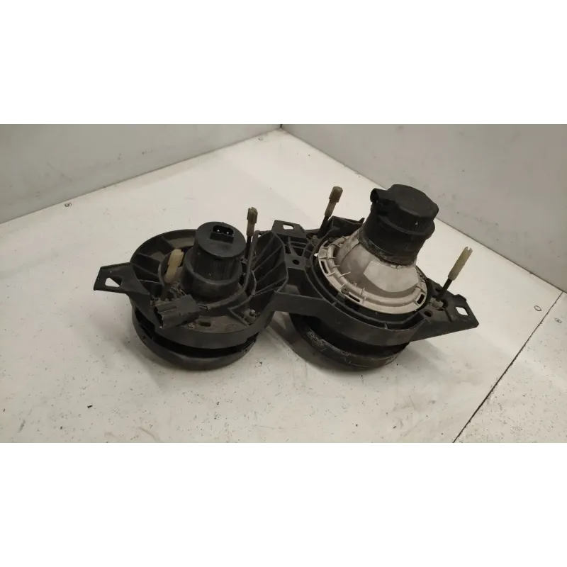 Phare droit bmw serie 3 e30