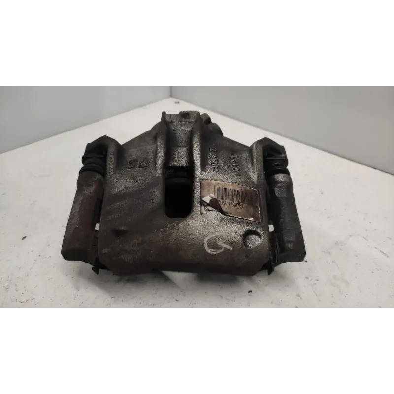 Etrier de frein avant gauche peugeot 208