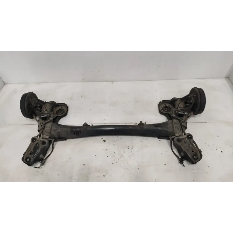 Berceau arriere peugeot 208