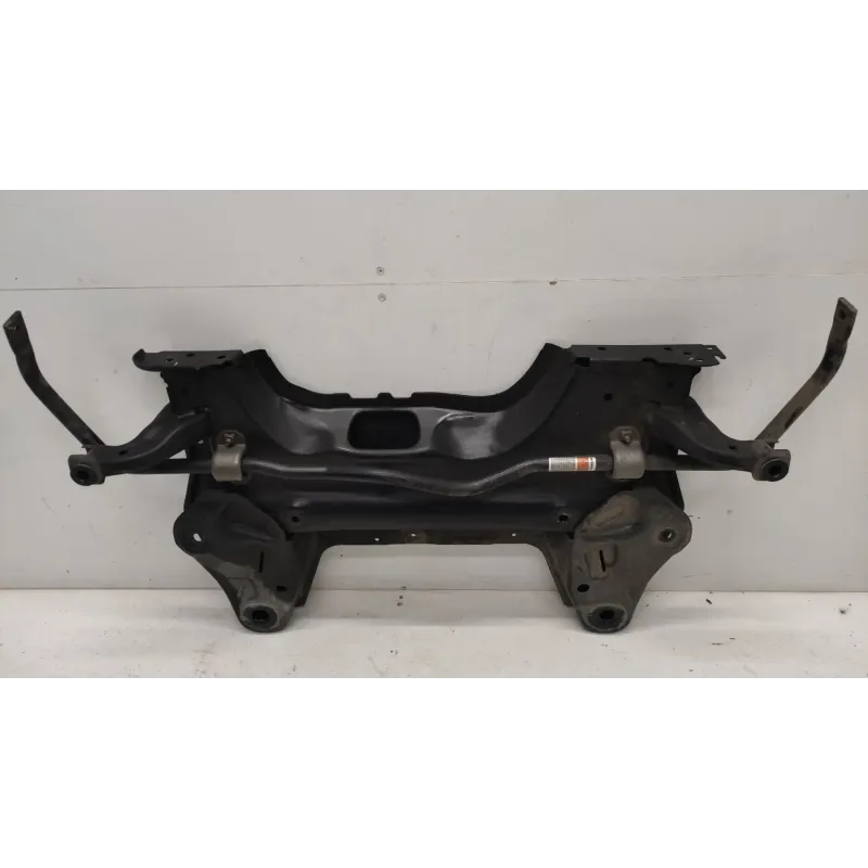 Berceau moteur peugeot 208
