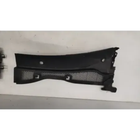 Baie de pare brise peugeot 208