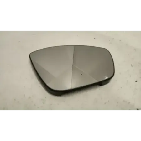 Glace retroviseur droit peugeot 208