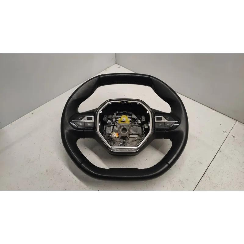 Volant direction peugeot 208