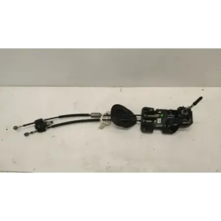Selecteur de vitesses peugeot 208