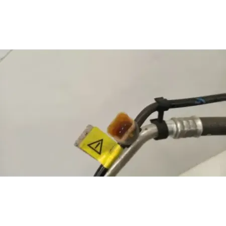 Tuyau climatisation peugeot 208