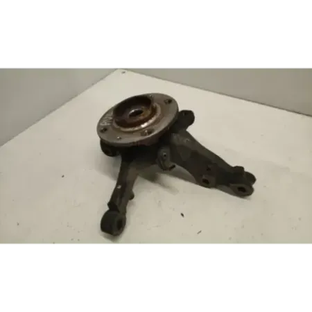 Pivot avant gauche peugeot 208