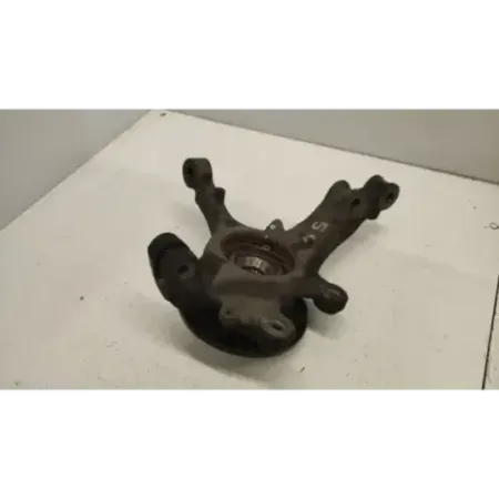 Pivot avant gauche peugeot 208