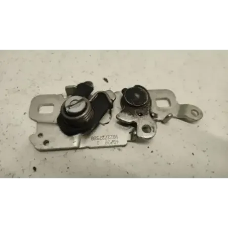 Serrure capot peugeot 208