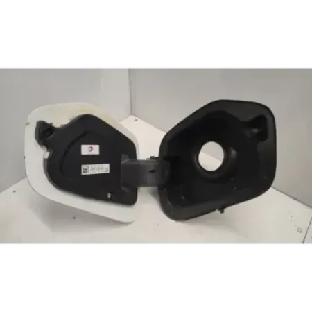 Volet de trappe carburant peugeot 208